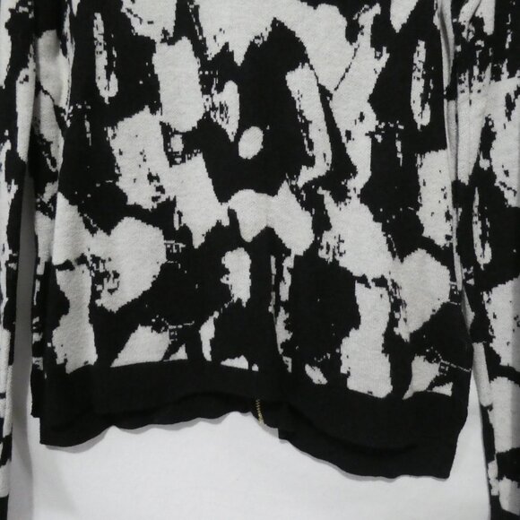 H&M | medium | Black and White Full Zip-Up Back Lightweight Sweater - Picture 6 of 14